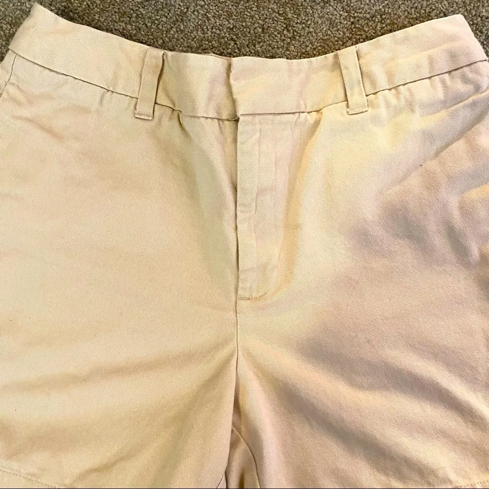 | Cream khaki shorts with pockets - Image 2