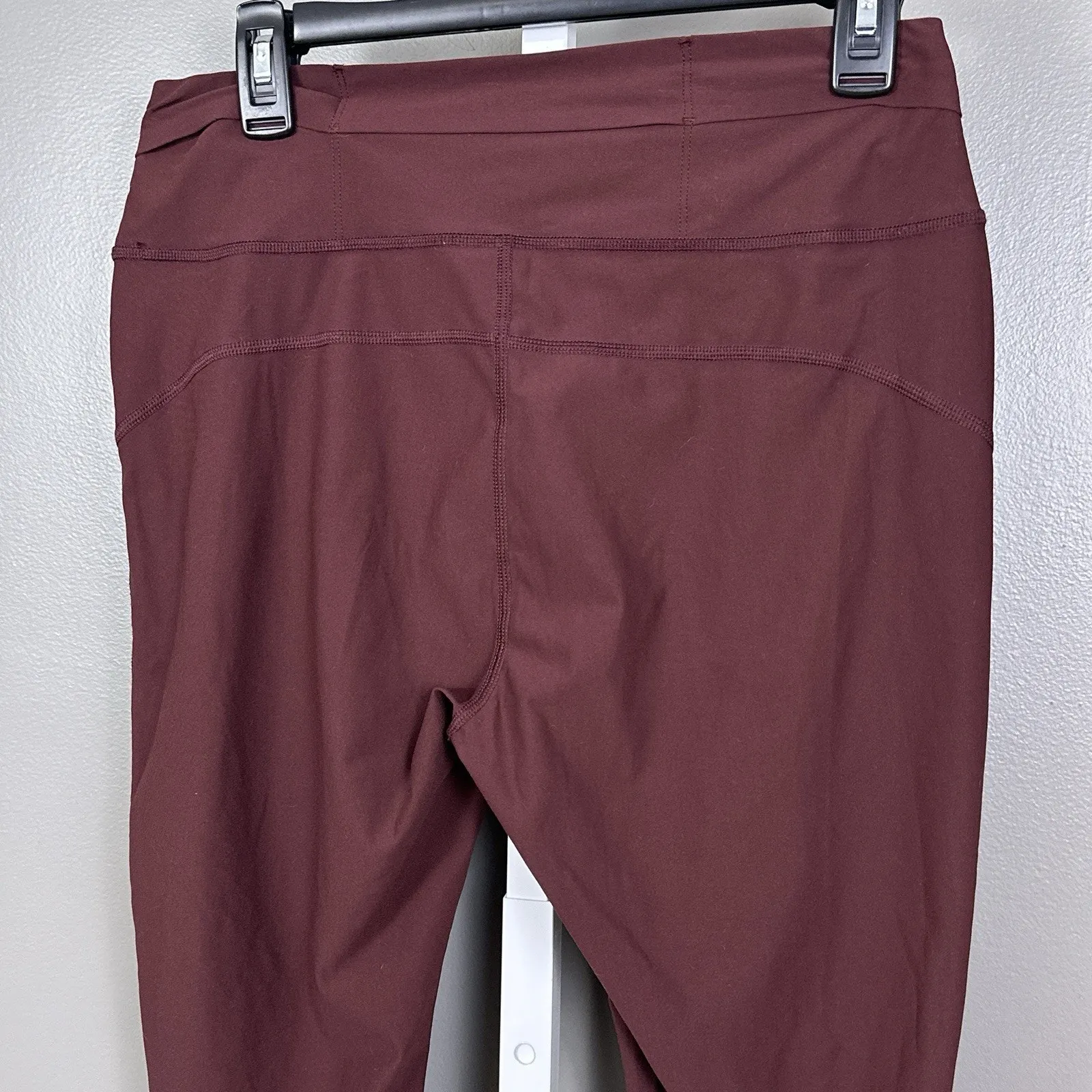 Run On Clouds Active Tights Women's XL Mulberry Capri Cropped Running - Image 7