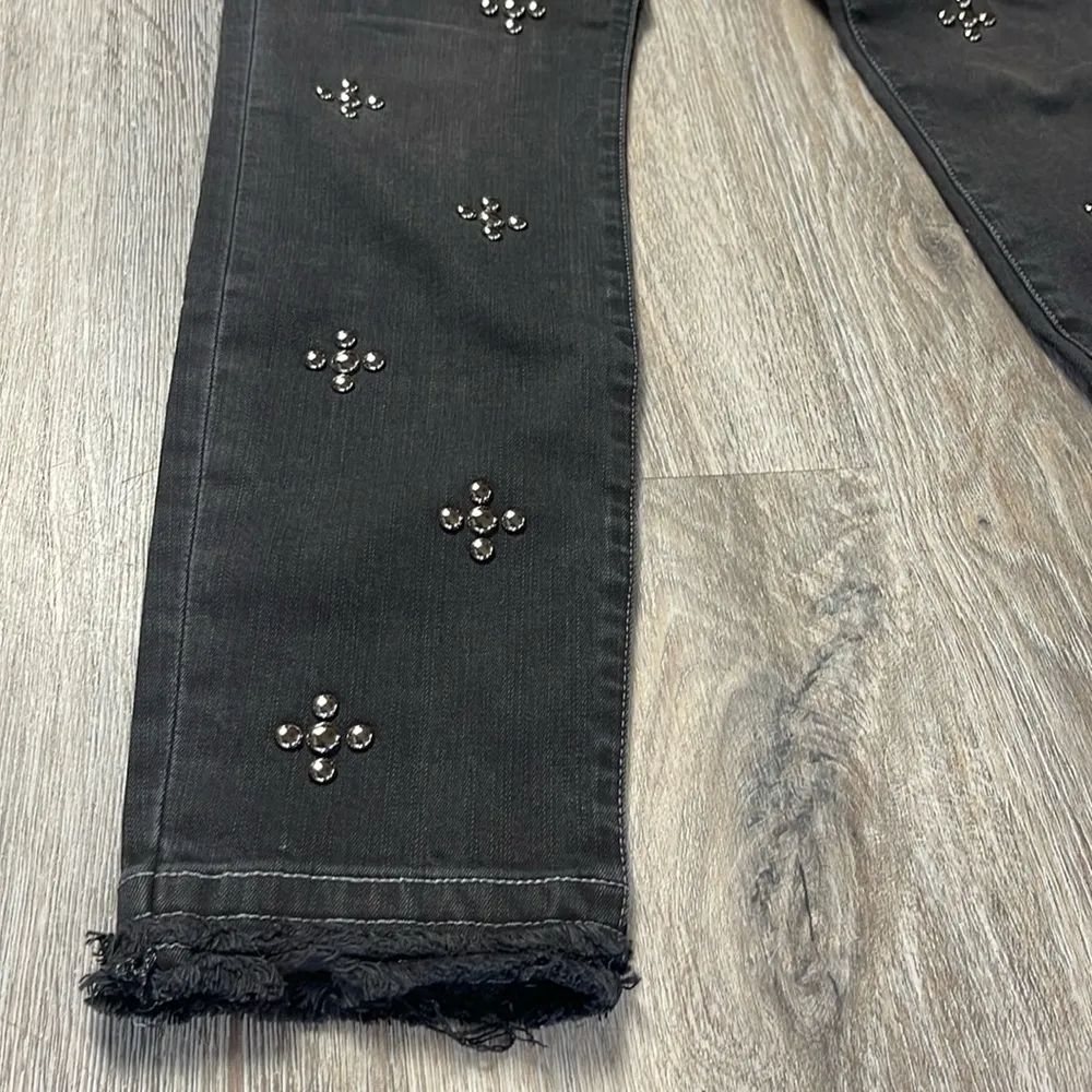 Frame Le Skinny Double Raw Edge Jeans in Carlton Studs Size 30 - Image 7