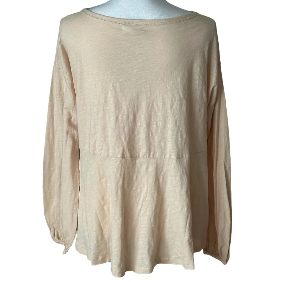 coco + jaimeson embroidered floral cream/pink longsleeve peplum blouse NWT - Image 4