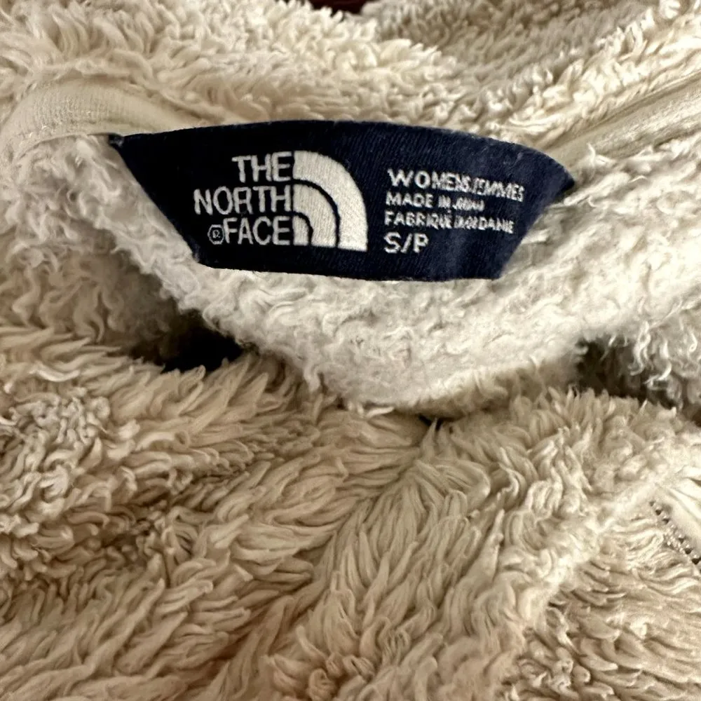The North Face Osito Sport Hybrid Pullover - Image 11