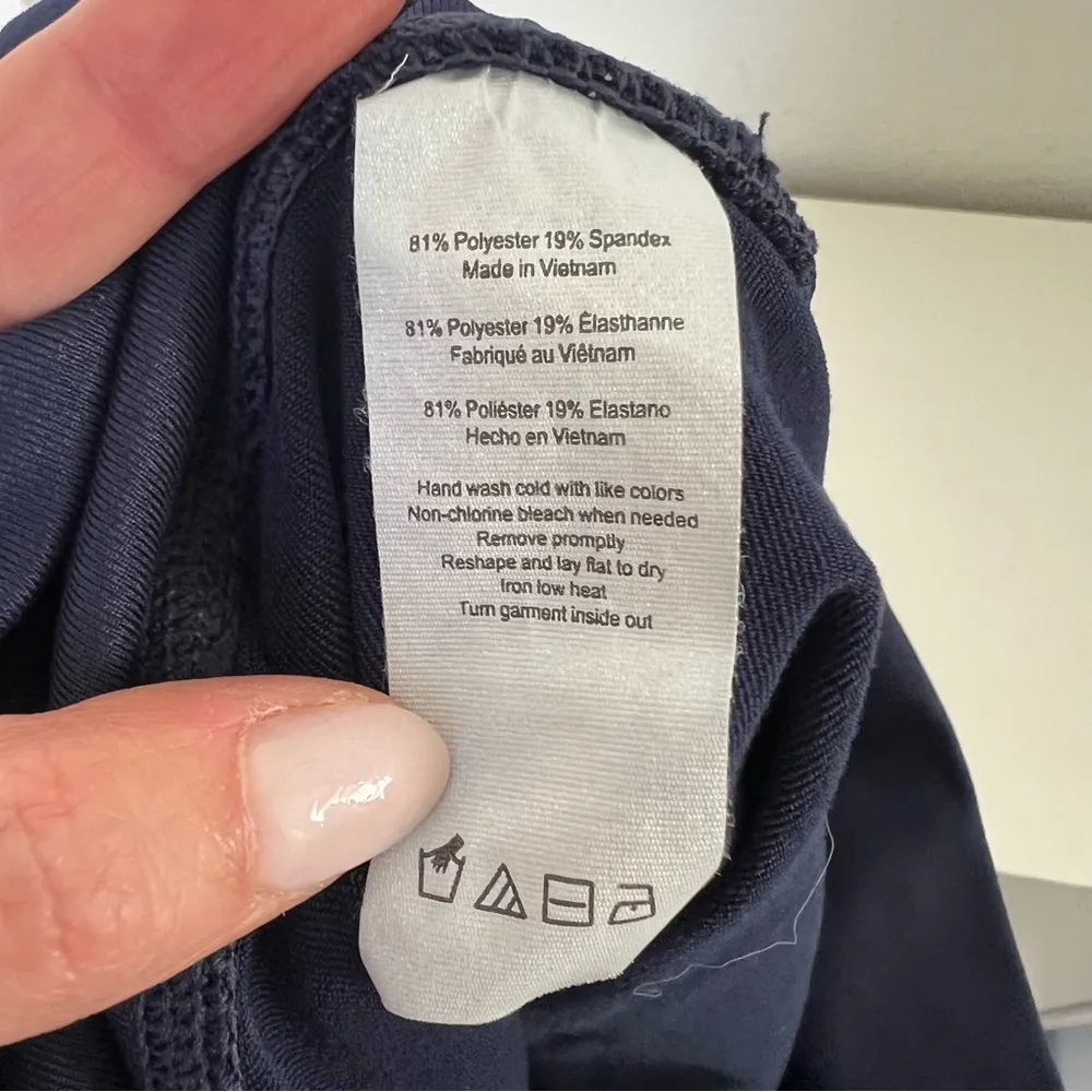 ALO Yoga Full Length High Rise Leggings in Navy Blue - Image 6