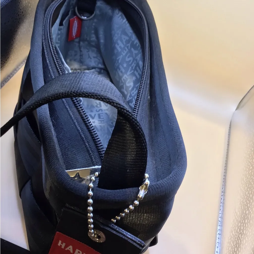 HARVEYS THE ORIGINAL SEATBELT BAG BLACK BAGUETTE PURSE SHOULDER W10” xH6”x D5.5” - Image 6