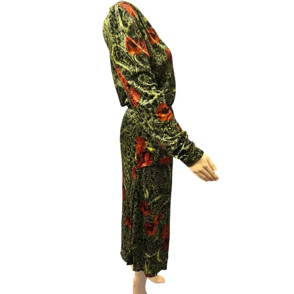 Dark Floral Velvet Long Sleeve Midi Dress Women’s Size 8 Green - Image 4