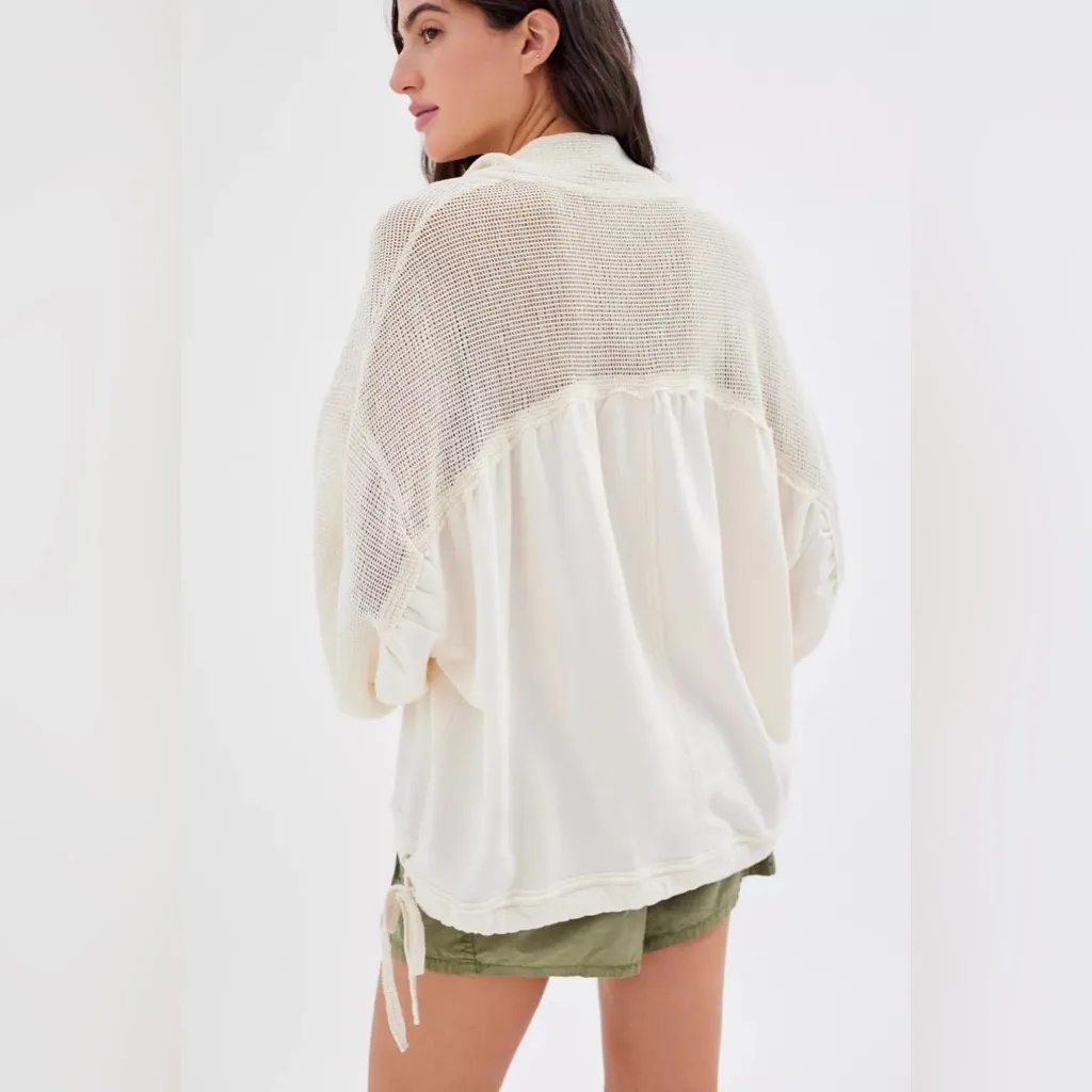 Out From Under Sienna Mesh Pullover Sweatshirt Size Small - Image 12