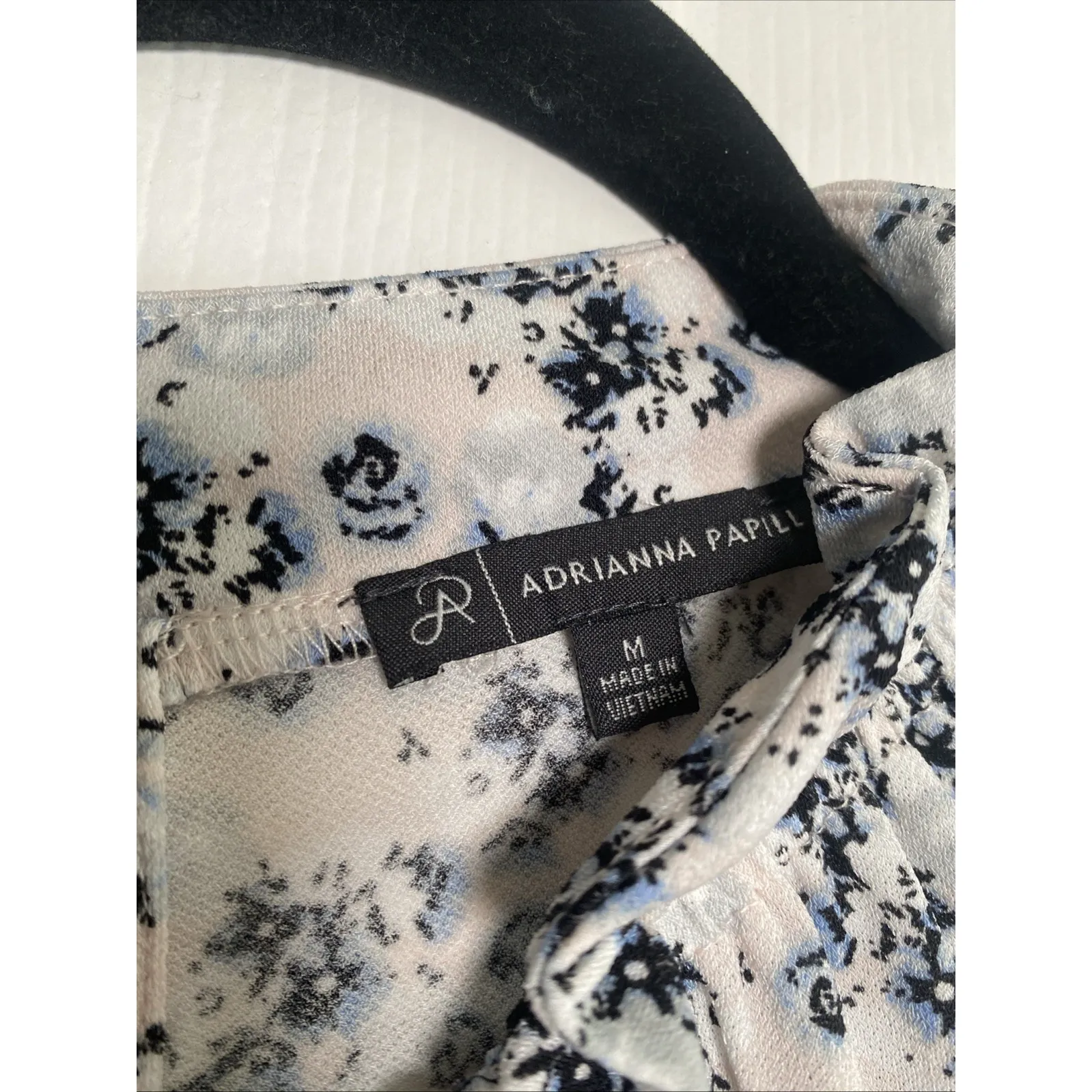 Adrianna Papell Medium Sleeveless Floral Blouse Career Casual - Image 4