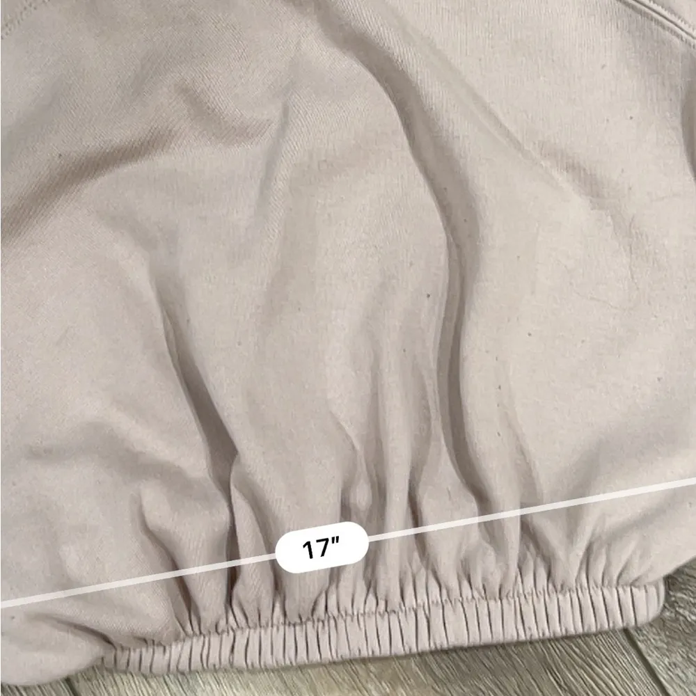 Zara beige cropped synched pullover sweatshirt - Image 3