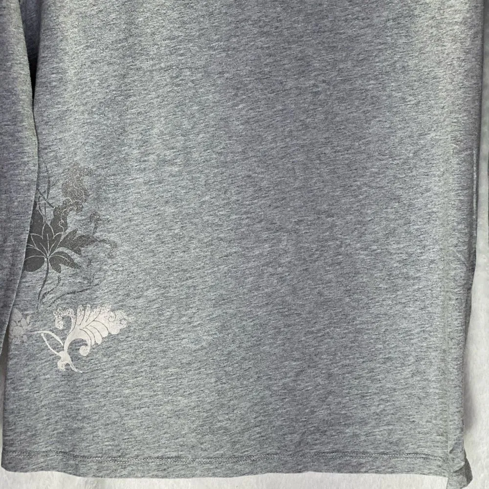 Gap  Maternity Henley Shirt - Image 26