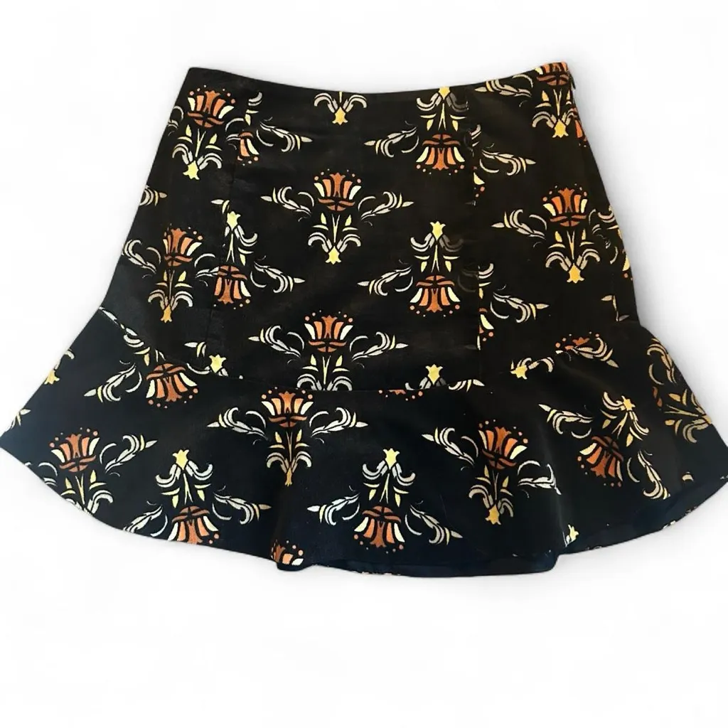 Free People Roll With Us Mini Skirt – Black Crushed Corduroy Velvet Boho Size 2 - Image 4