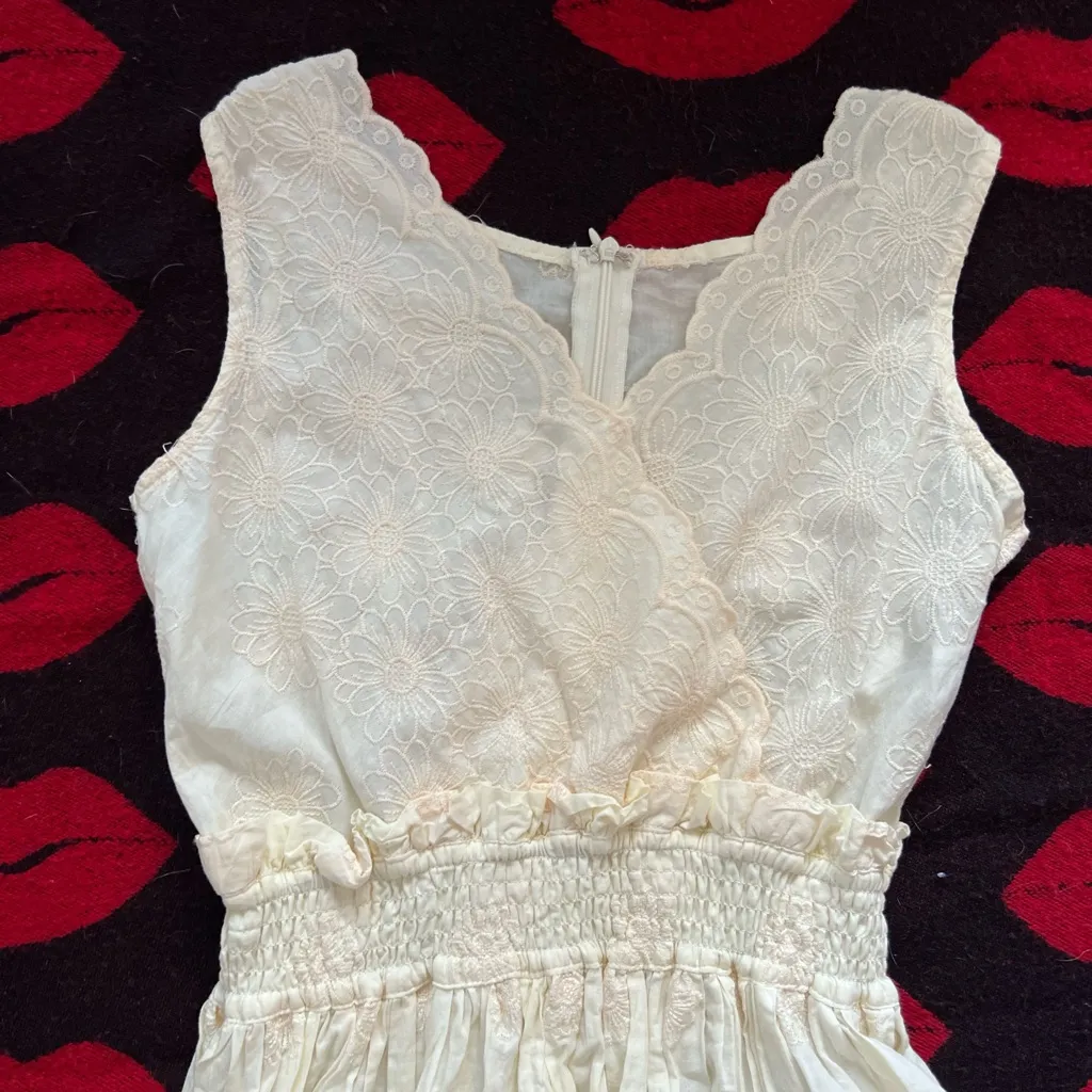 Lily brown Japan kawaii white cream v neck daisy floral lace dress XS - Image 2