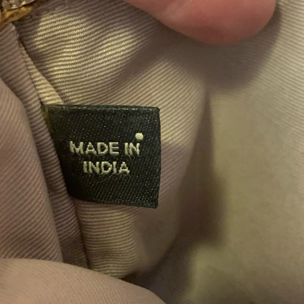 Coach Gold Tan Wristlet Clutch with Elegant Design zipper wrist strap - Image 8