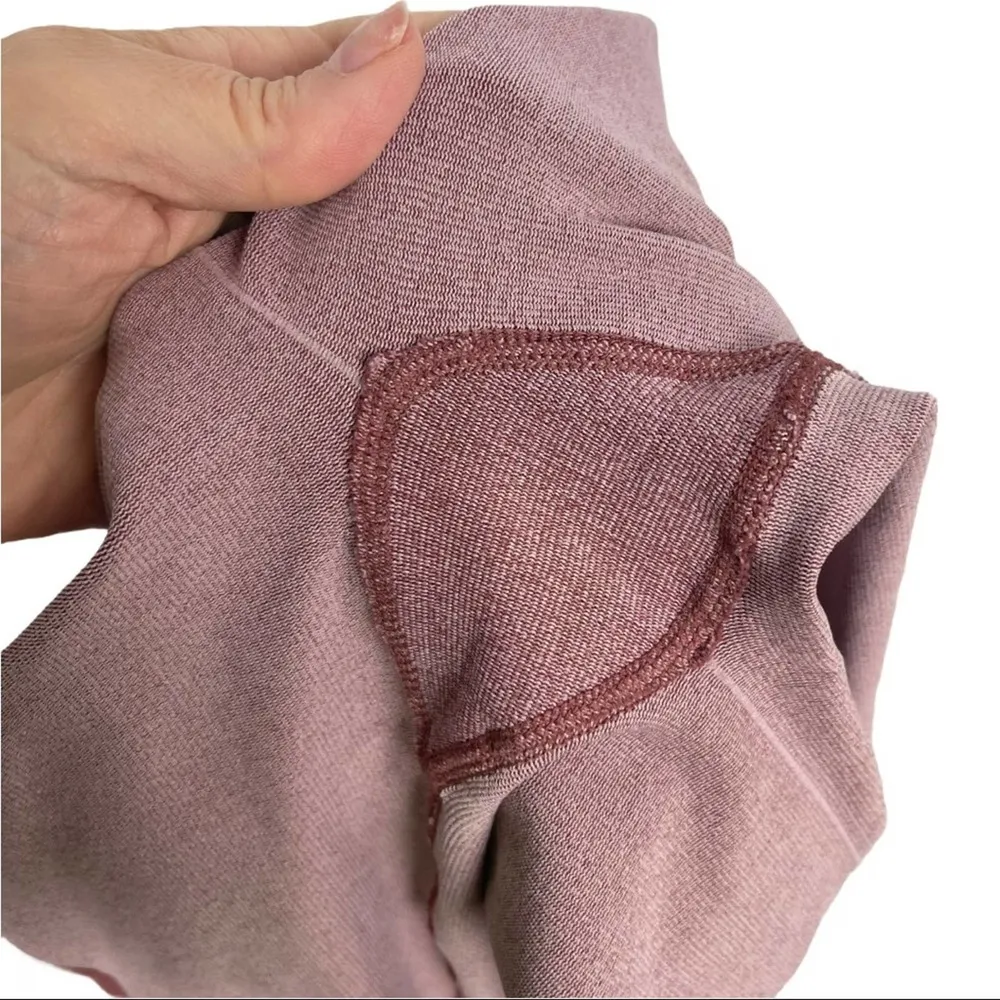 Fabletics High Waisted Seamless Colorblock Legging - Image 12