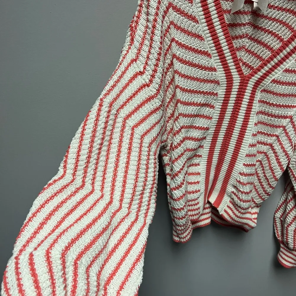 Brand new shaker style sweater; coral/white Pink Size L - Image 4