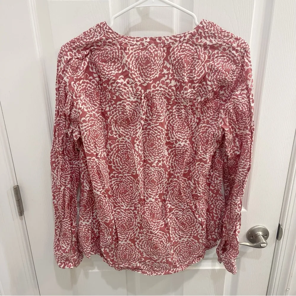 Gap Cotton Long Sleeve Notch Neck Floral Print Top Pintuck Detailing - Image 3