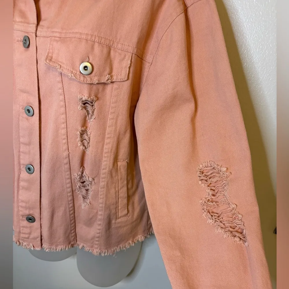 Endless Love Pink Distressed Long Sleeve Denim Jacket Size Small - Image 6