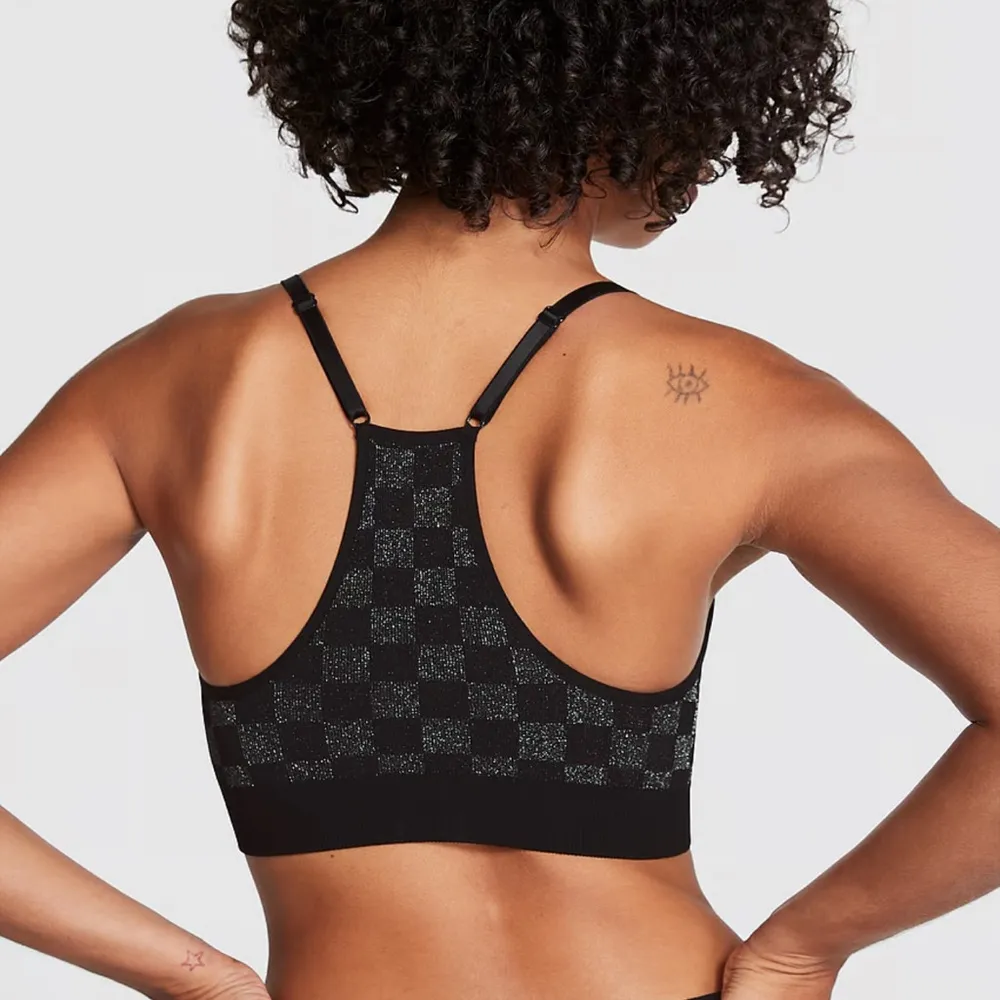 PINK Victoria’s Secret Seamless Lightly Lined‎ Sports Bra - Image 2