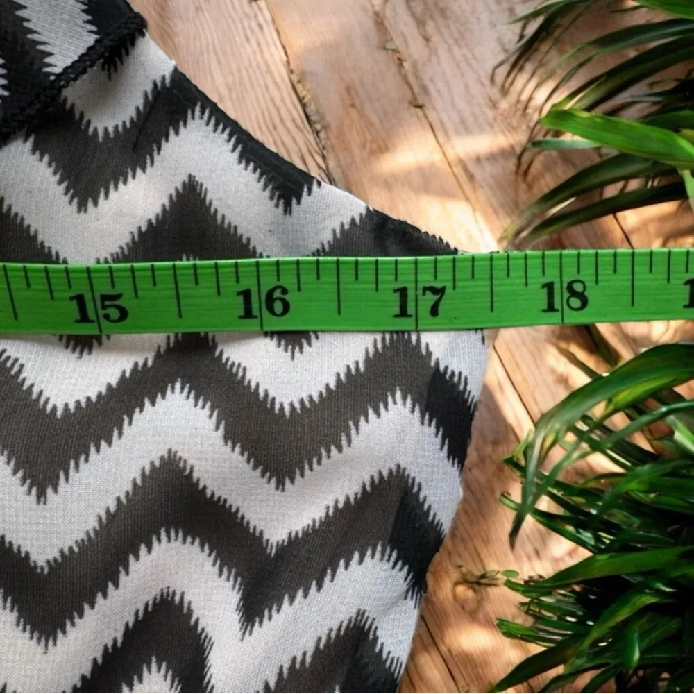 NO BOUNDARIES Chevron Ruffle Sleeveless Spaghetti Strap Dress - Size M (7-9) - Image 5