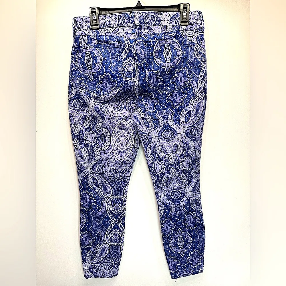Chico’s x NYDJ Blue Paisley Skinny Ankle Jeans with LiftxTuck Technology - Image 3