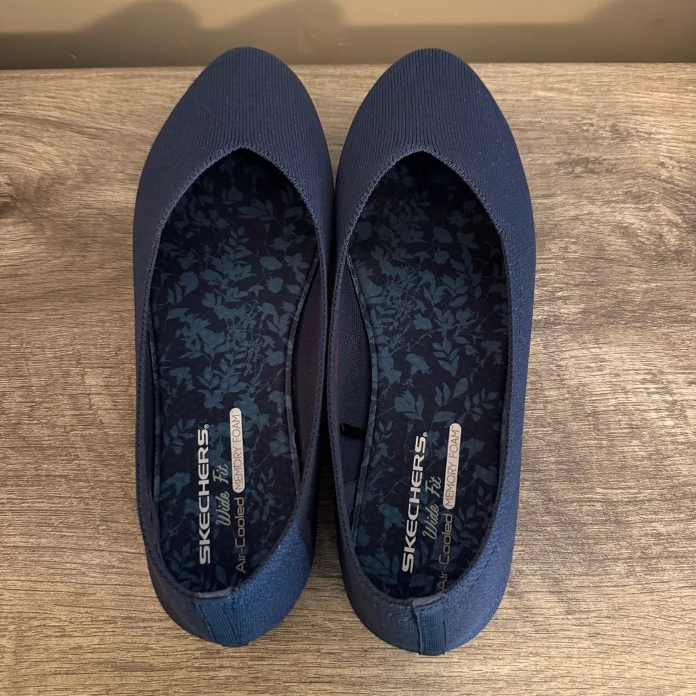 Skechers Navy Blue Knit Flats Shoes Wide Fit Women’s Size 11 W Slip On - Image 10