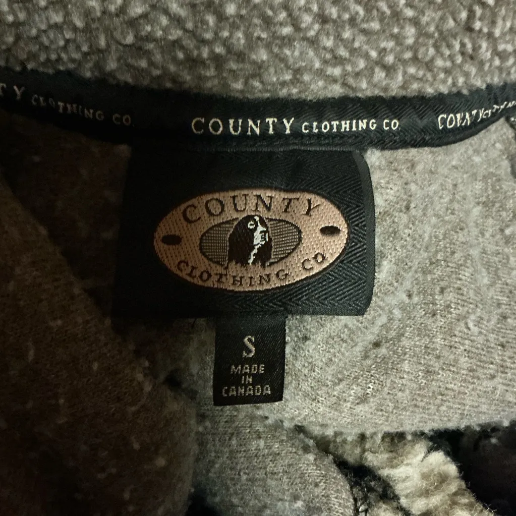 90s Vintage County Clothing Co Wolf Fleece Vest | Graphic Animal Vest - Image 2