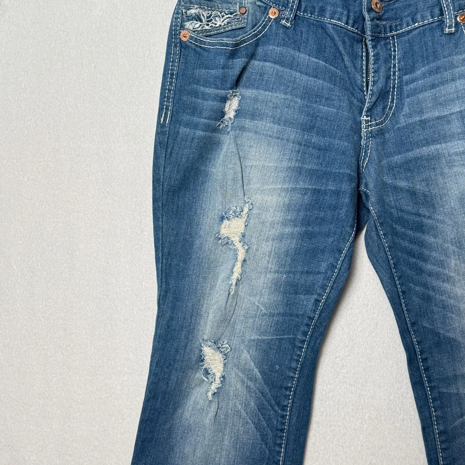 Ariya Bootcut‎ Jeans Women Sz 13/14 Stretch White Stitch Flap Western Grunge - Image 12