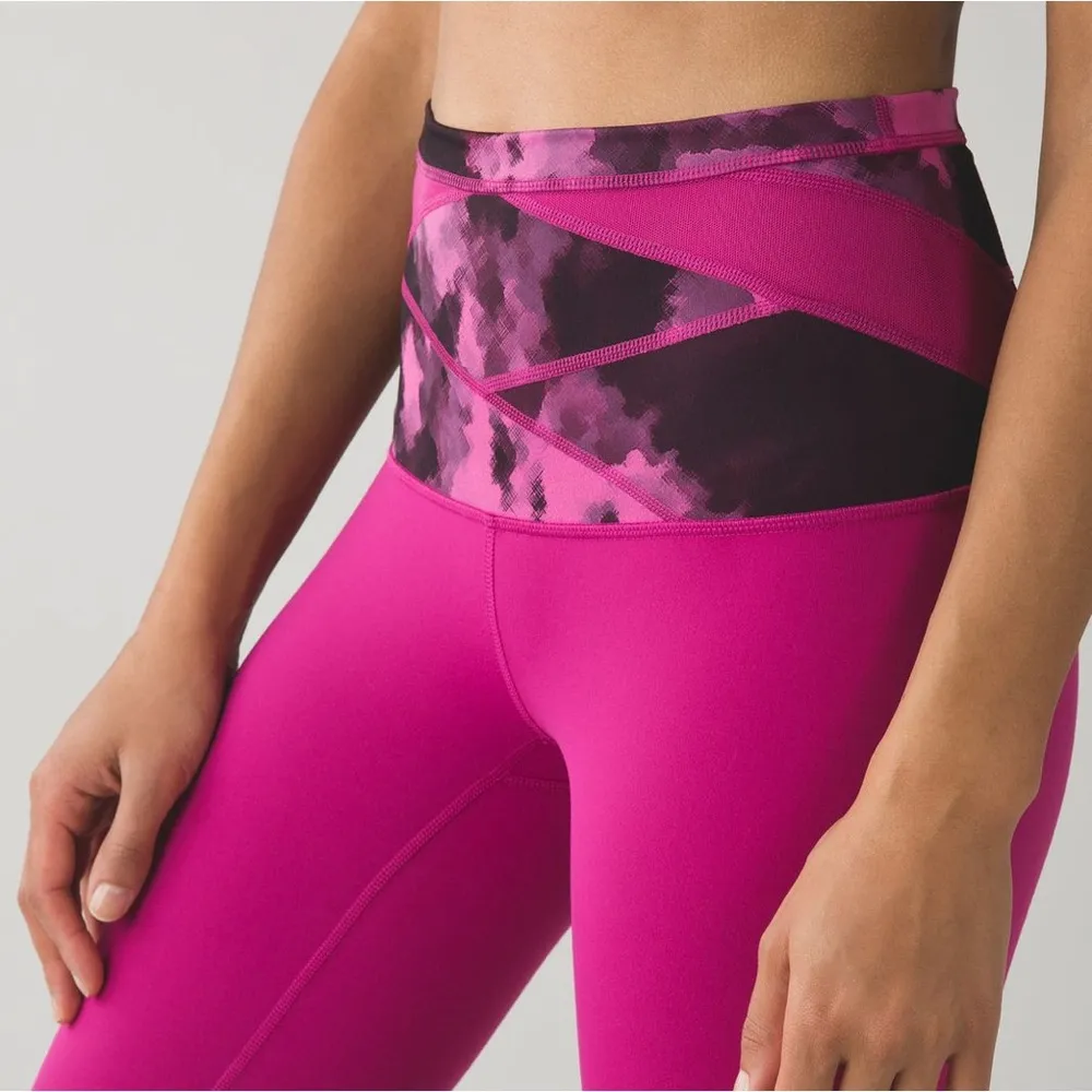 FullOn-Luxstrme Wunder Under LuonRaspberry / Blooming Pixie Raspberry Black - Image 3