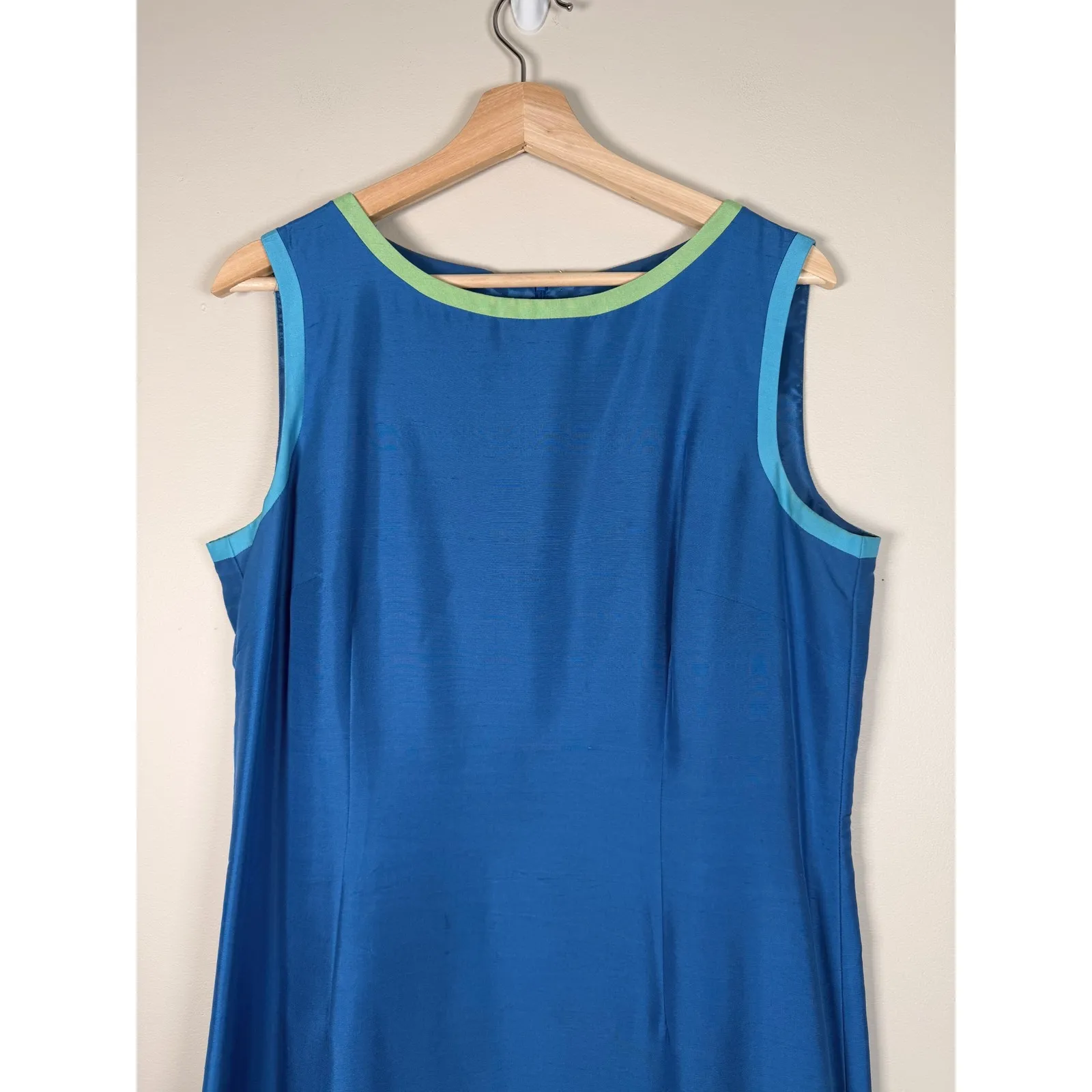 Talbots Sleeveless Sheath Dress Blue 100% Silk Career Office Party Size 14 - Image 2