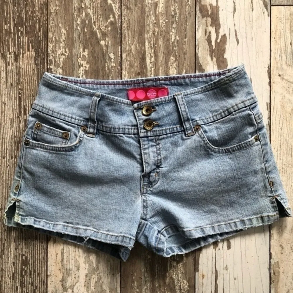 Glo Jeans faded stretch denim Vintage shorts Jr size 7 Blue - Image 9