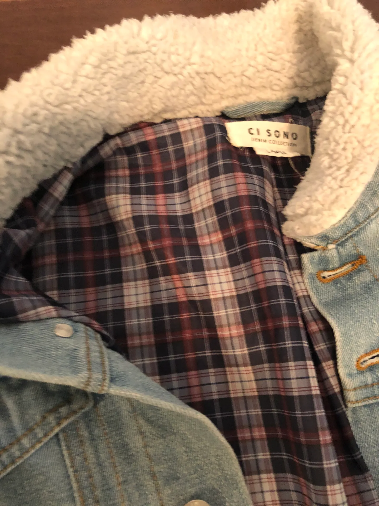 Ragstock Light Wash Oversized Denim Jacket - Image 3