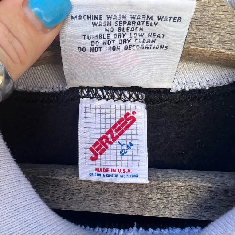 Vint. 90s Fall Harvest Cowboy Boot Cornucopia Floral granny collared sweatshirt Black Size L - Image 6