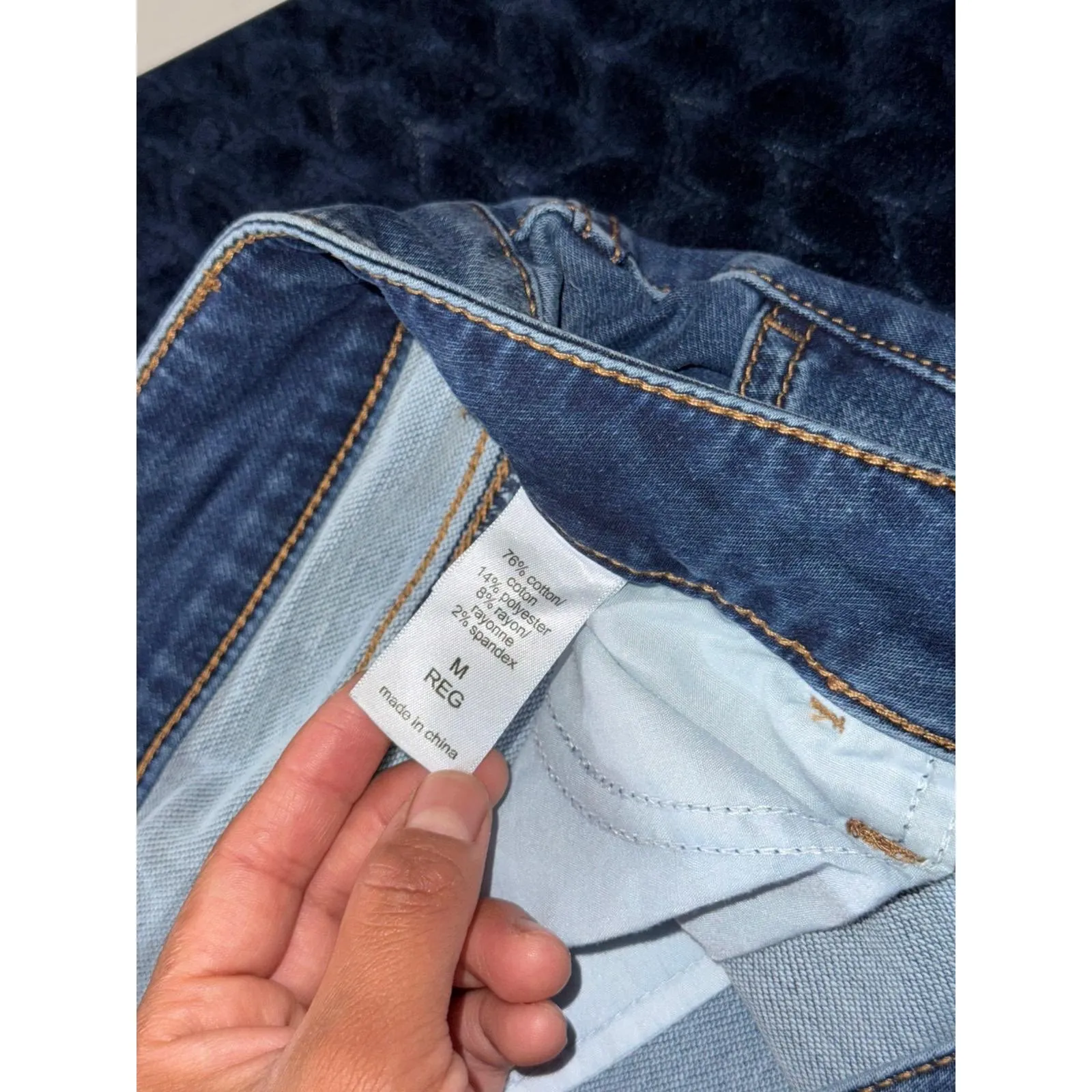 Maurices Mid-Rise Destressed Jeans‎ Distressed Denim Casual Everyday Size M - Image 4