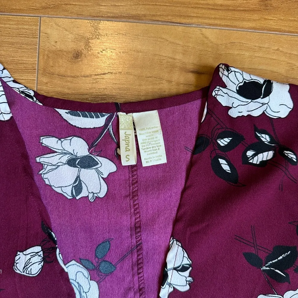 Japna Small Floral/Burgundy kimono - Image 3