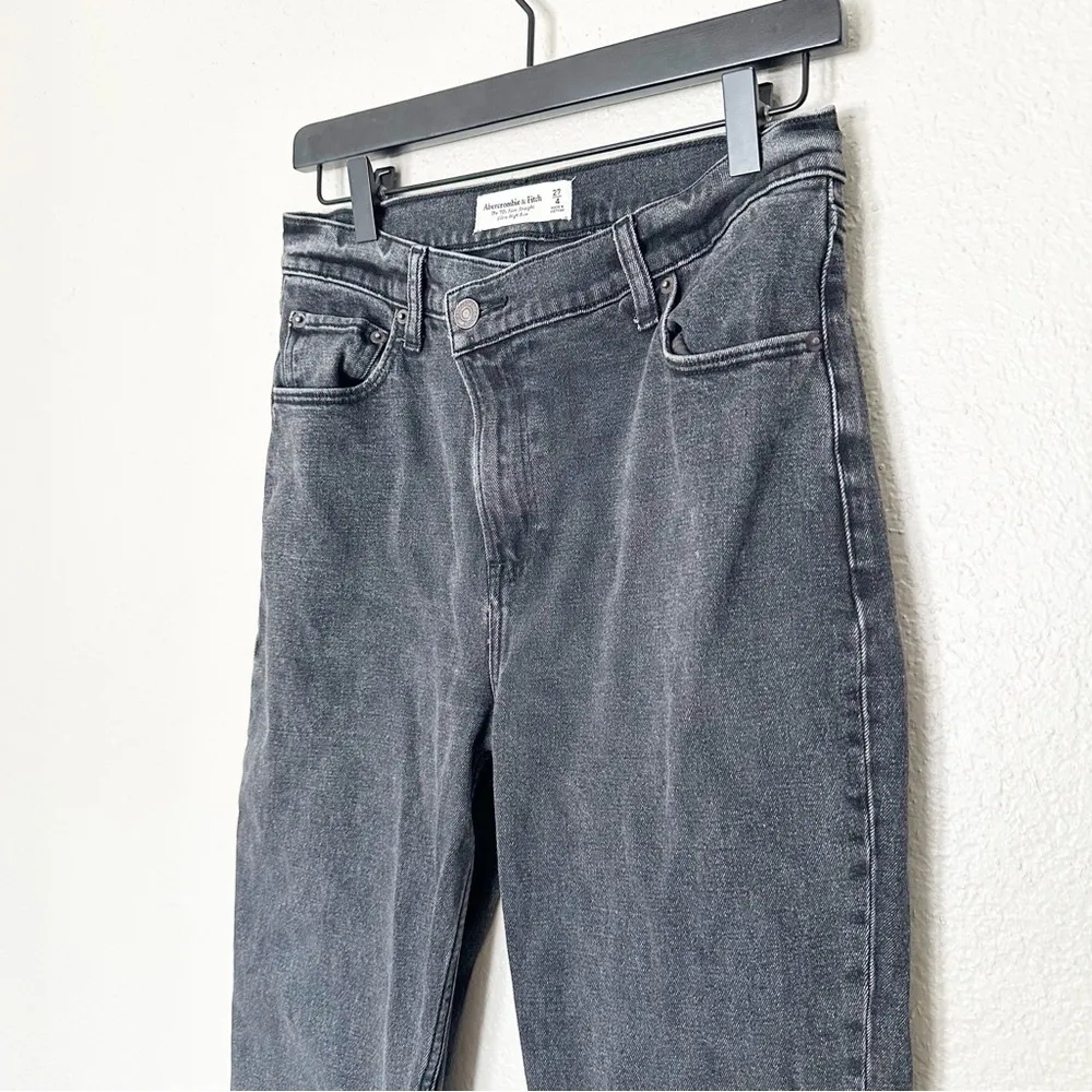 Abercrombie & Fitch 90s Slim Straight Ultra High Rise Criss Cross Waist Black 27 - Image 3