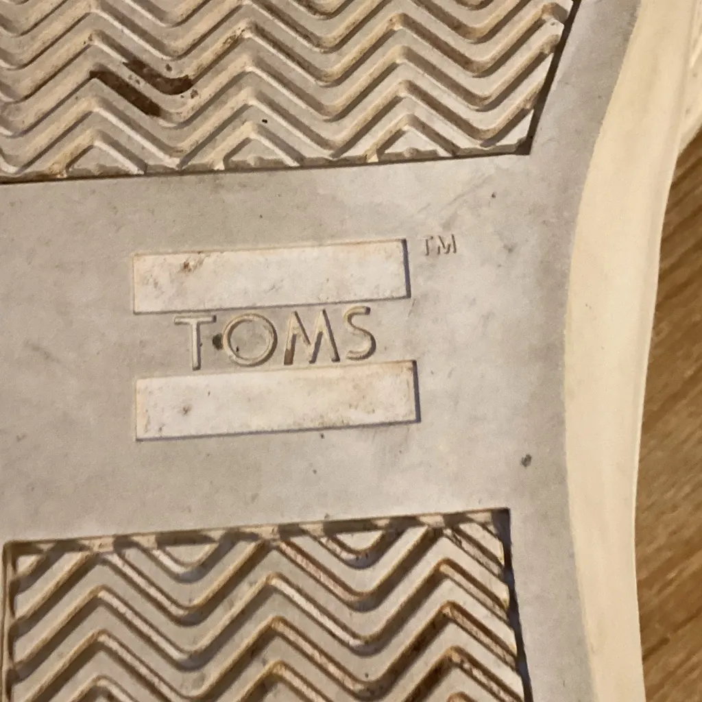 Toms  Gray Slip-On Sneakers - Image 4