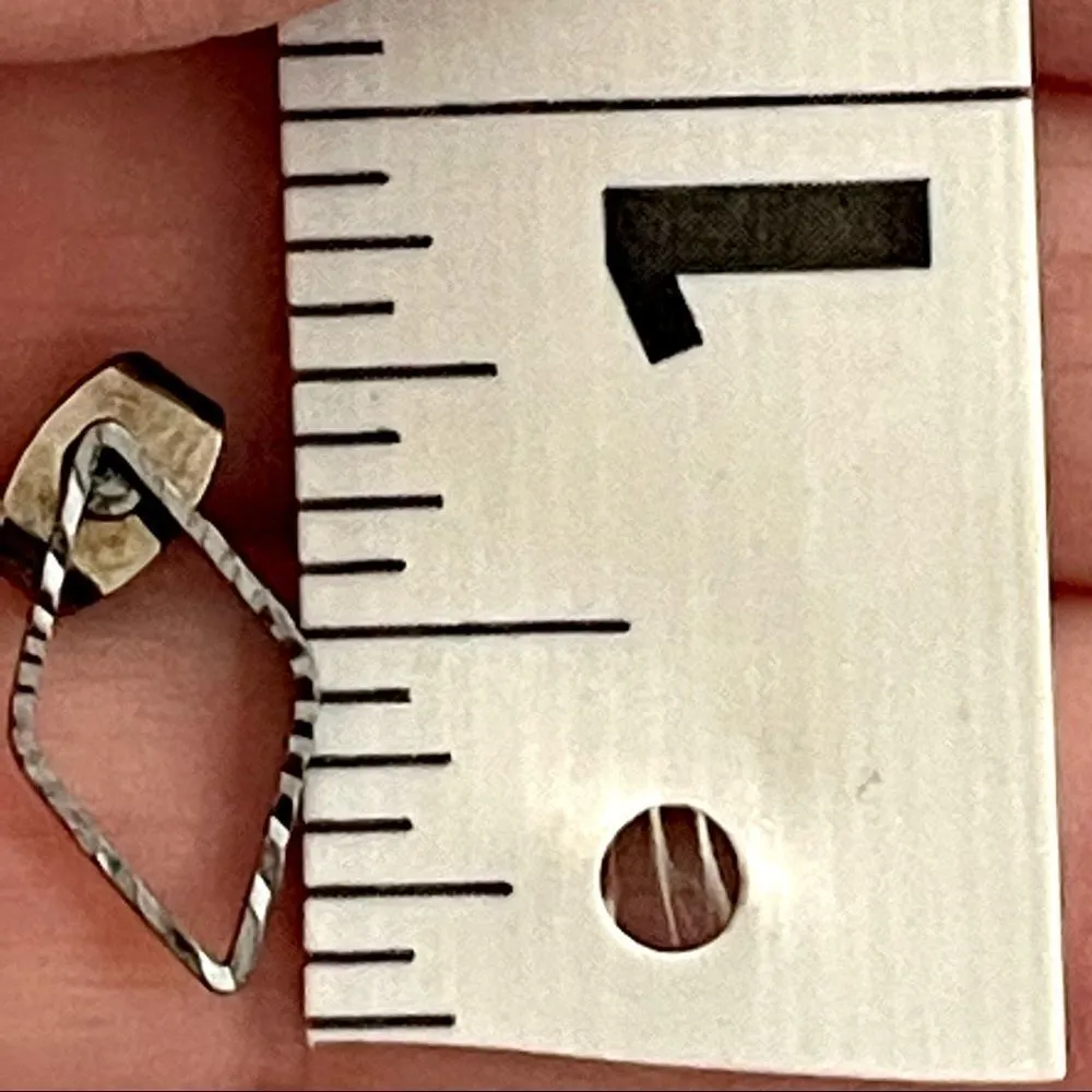 Dark grey/black post earrings - Image 5