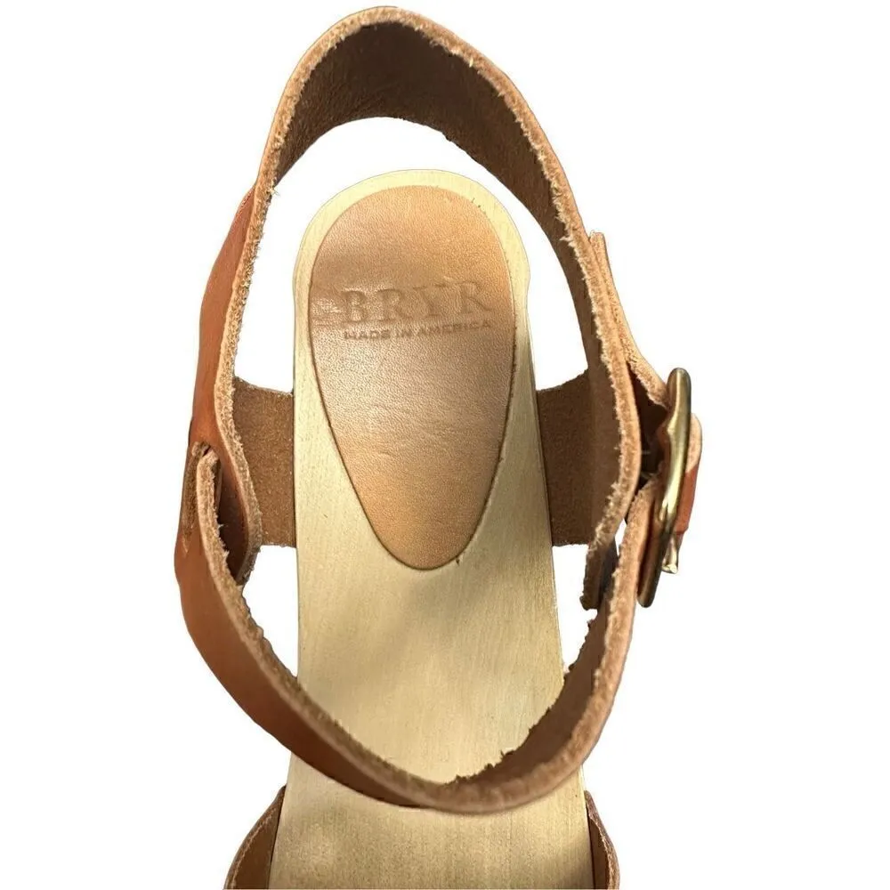 BRYR CLOGS Size 36 Tan - Image 10