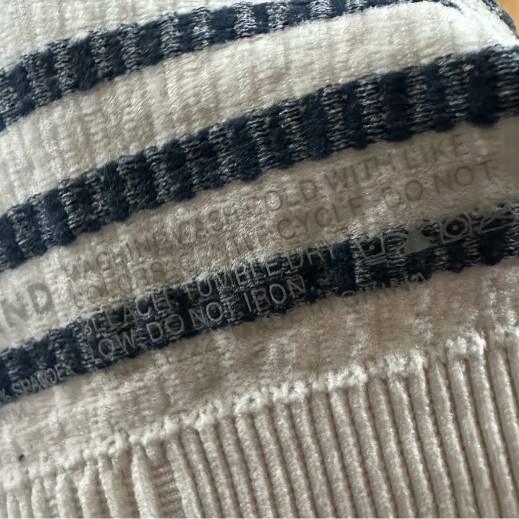 NWT Lucky Brand Ribbed Strappy Comfort Bra White Striped Sz XL - Image 8