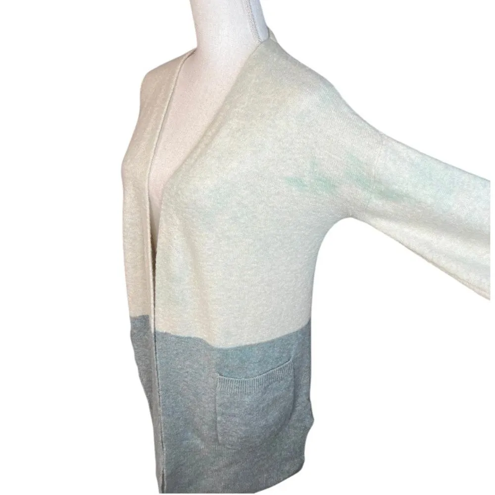 Madewell Edgewater Bubble-Sleeve Cardigan Sweater in Color block casual neutral - Image 7