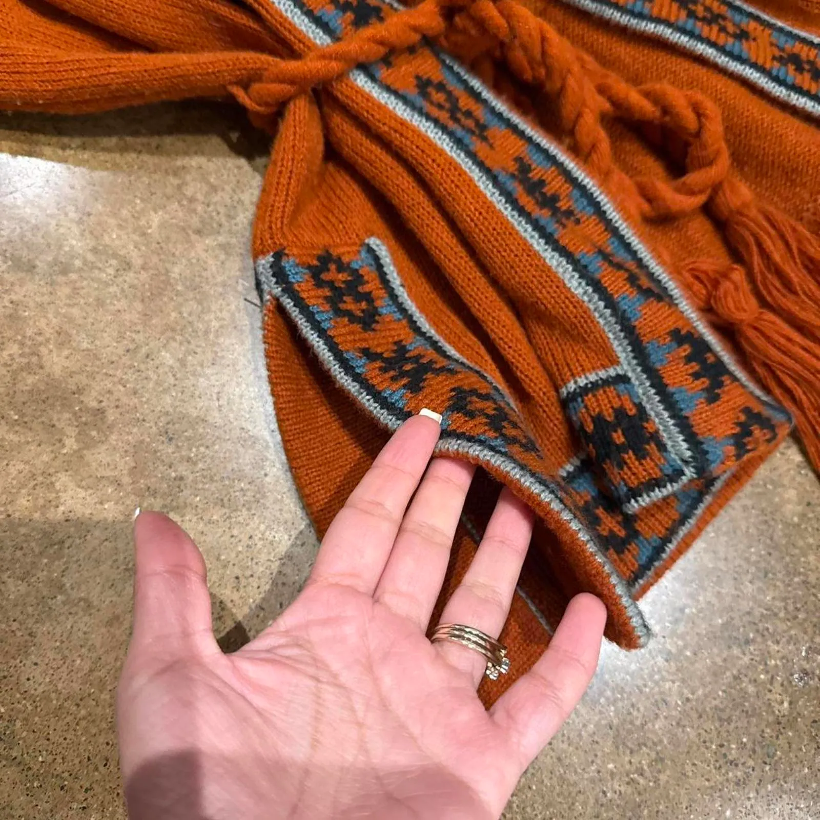 Vintage Burnt Orange Patterned Trim Sleeveless Waist Tie Sweater - Image 4