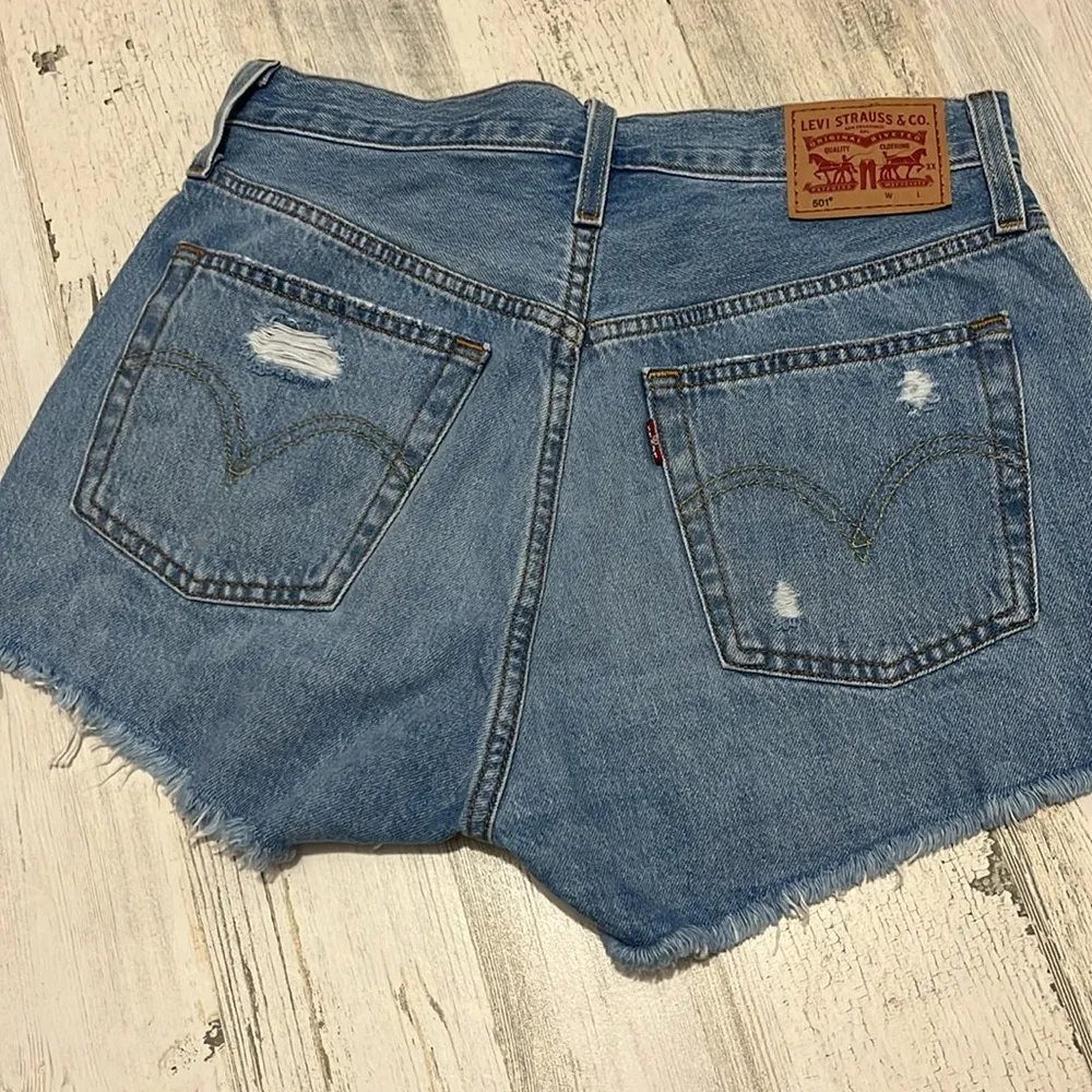 Levi's Levi’s 501 cutoff shorts size 27 - Image 4