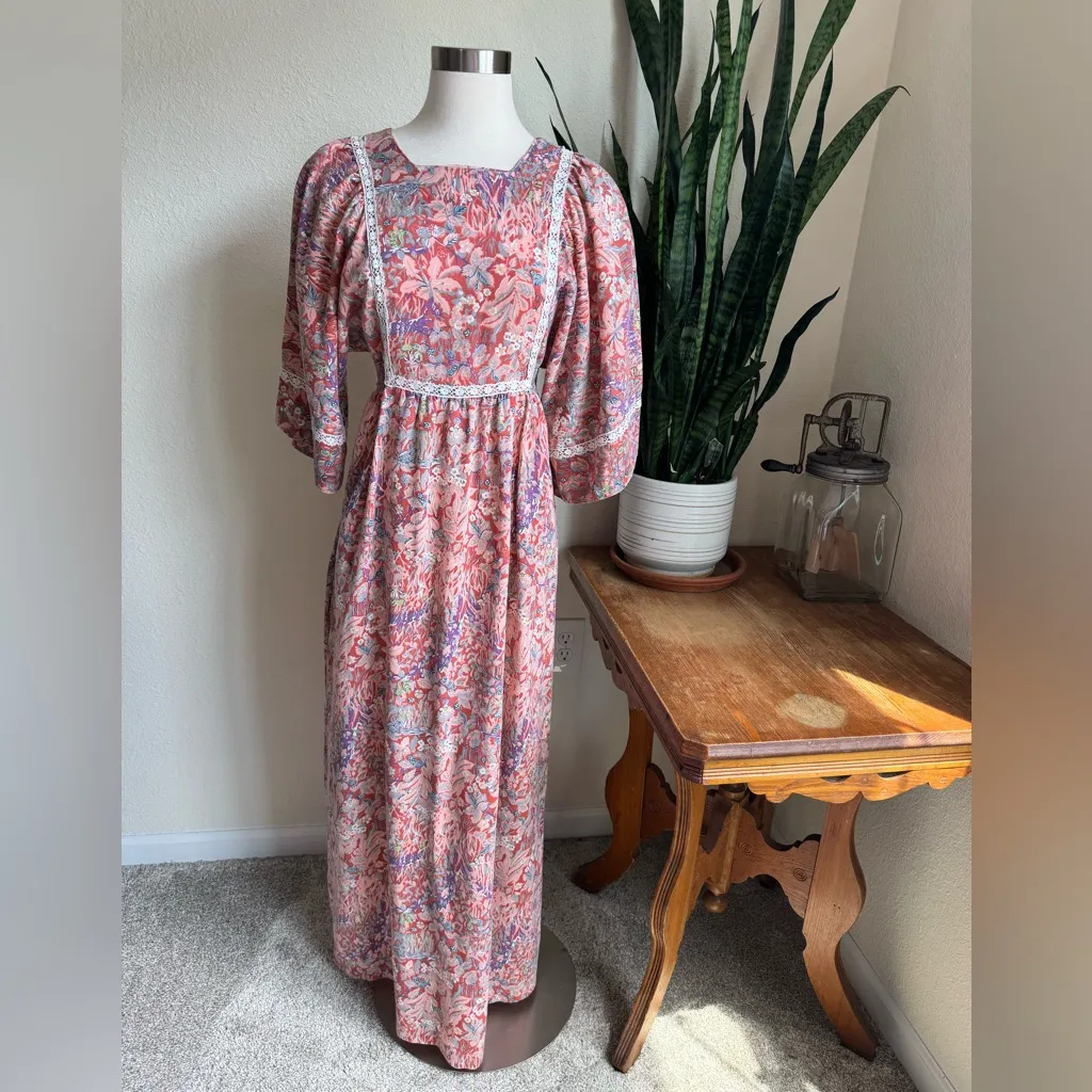 Vintage Woodland Puff Sleeve Maxi Dress Mushrooms Squirrel Foxes 70s‎ medium Pink - Image 12