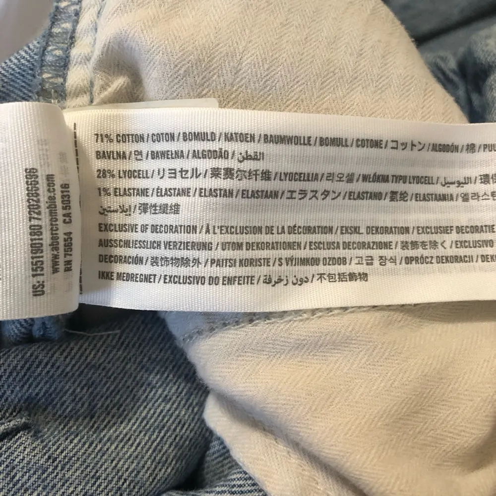 ABERCROMBIE & FITCH Paperbag High Rise Mom Jeans Size 29 - Image 7