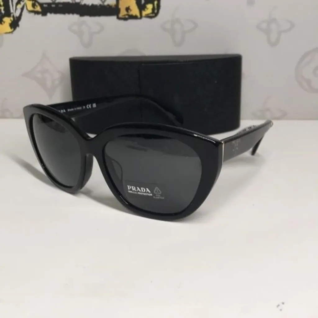 New Authentic Prada Black Women's Sunglasses PR 16X-F 1AB-550 - Image 4