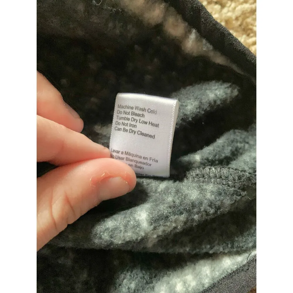 Jachs Cabin Patterned Quarter Button Pullover Black and White Medium - Image 7