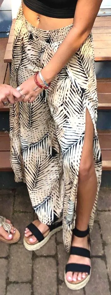 Billabong Flowy / Slit Leg Pants - Image 3