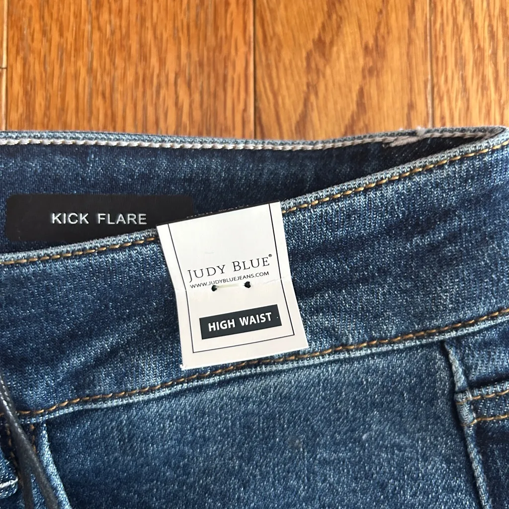 Judy Blue Kick Flare Jeans - NWT - Image 5