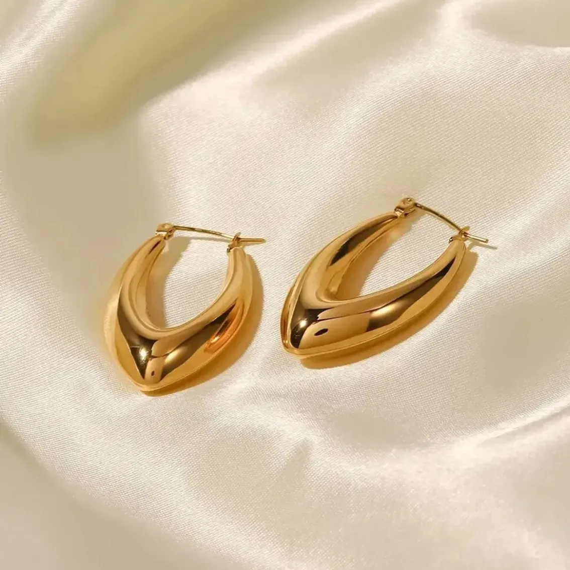 18k Gold Plated Statement Hoop Earrings Stainless Steel Non Tarnish - Image 4