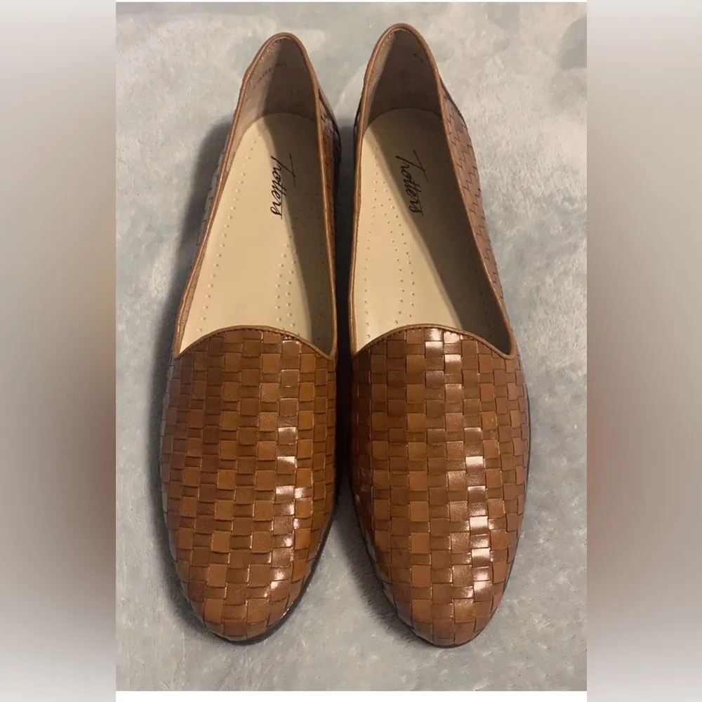 Trotter Liz Woven Leather Loafers Wm’s Size 9.5S Narrow Walnut Brown MSRP $99.95 - Image 2