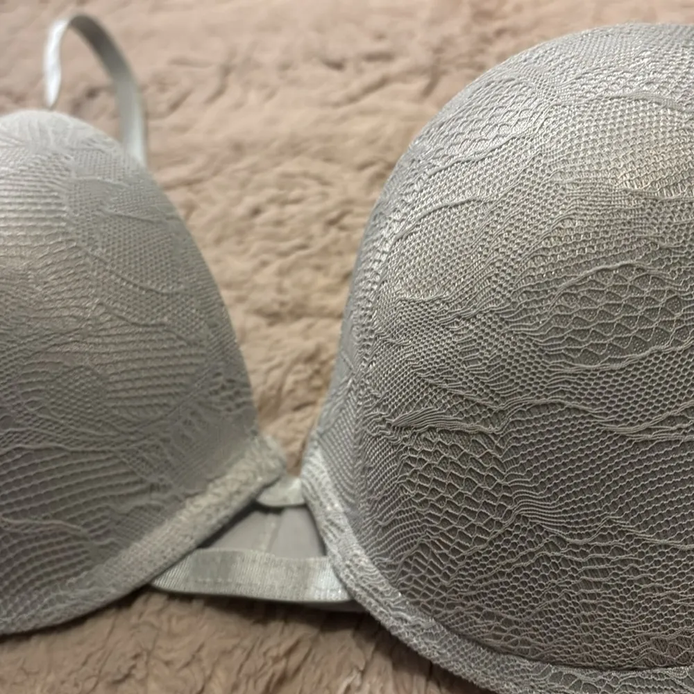 bra 36C - Image 4