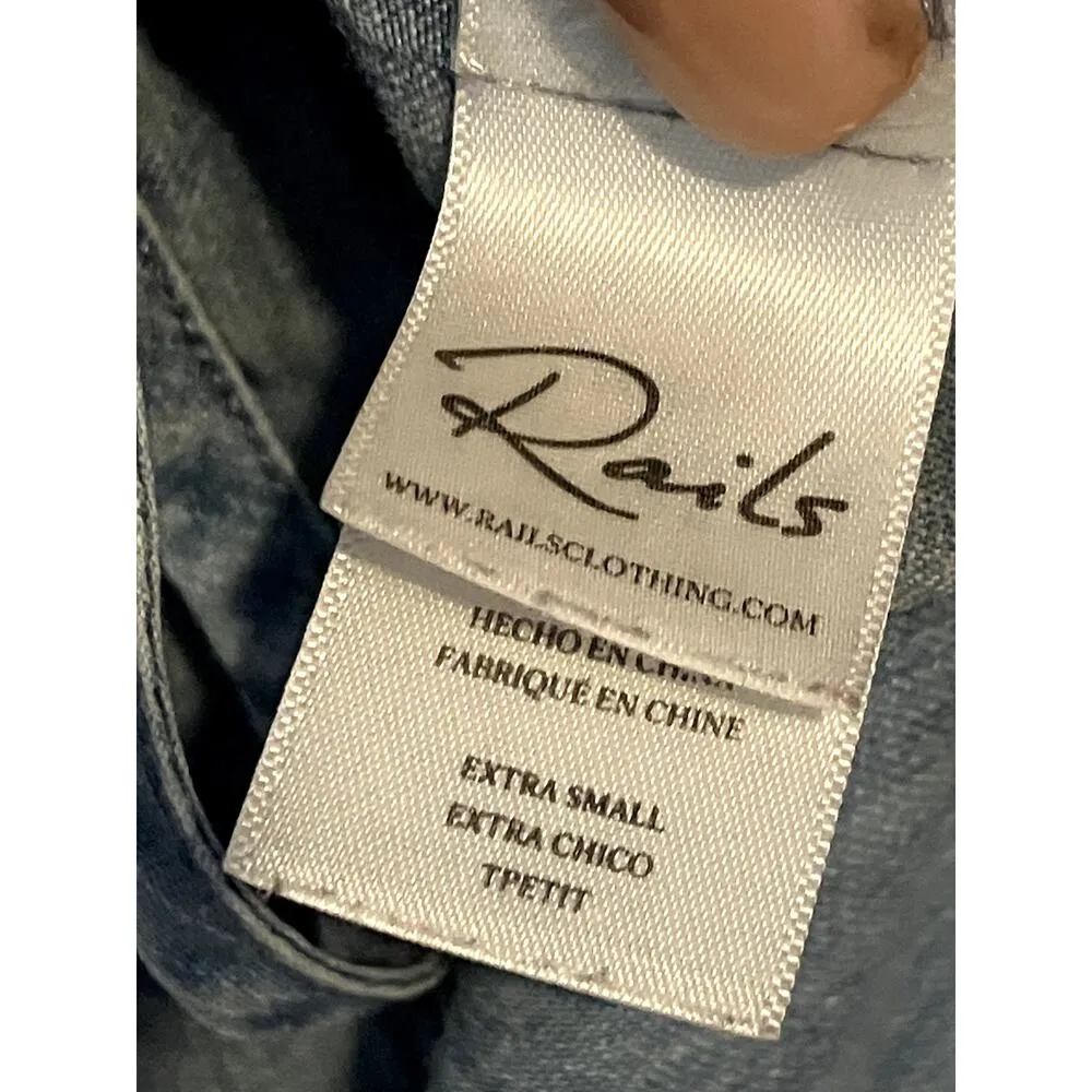 RAILS (Revolve) Parker Chambray Drawstring Romper Size XS POCKETS BEACH VACATION - Image 4